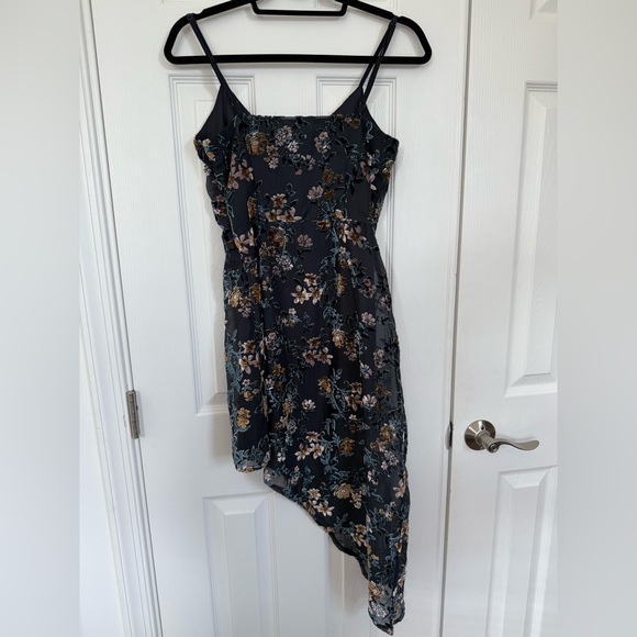 Lulus Evenings with You Dark Teal Floral Velvet Asymmetrical Dress Womens XS EUC - Picture 4 of 12